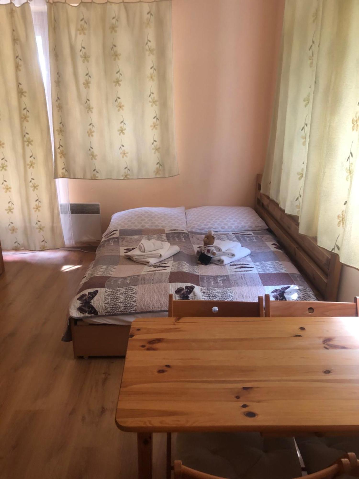 Zazi Apartmany Fatrapark Hrabovo รูชอมแบรอค ภายนอก รูปภาพ
