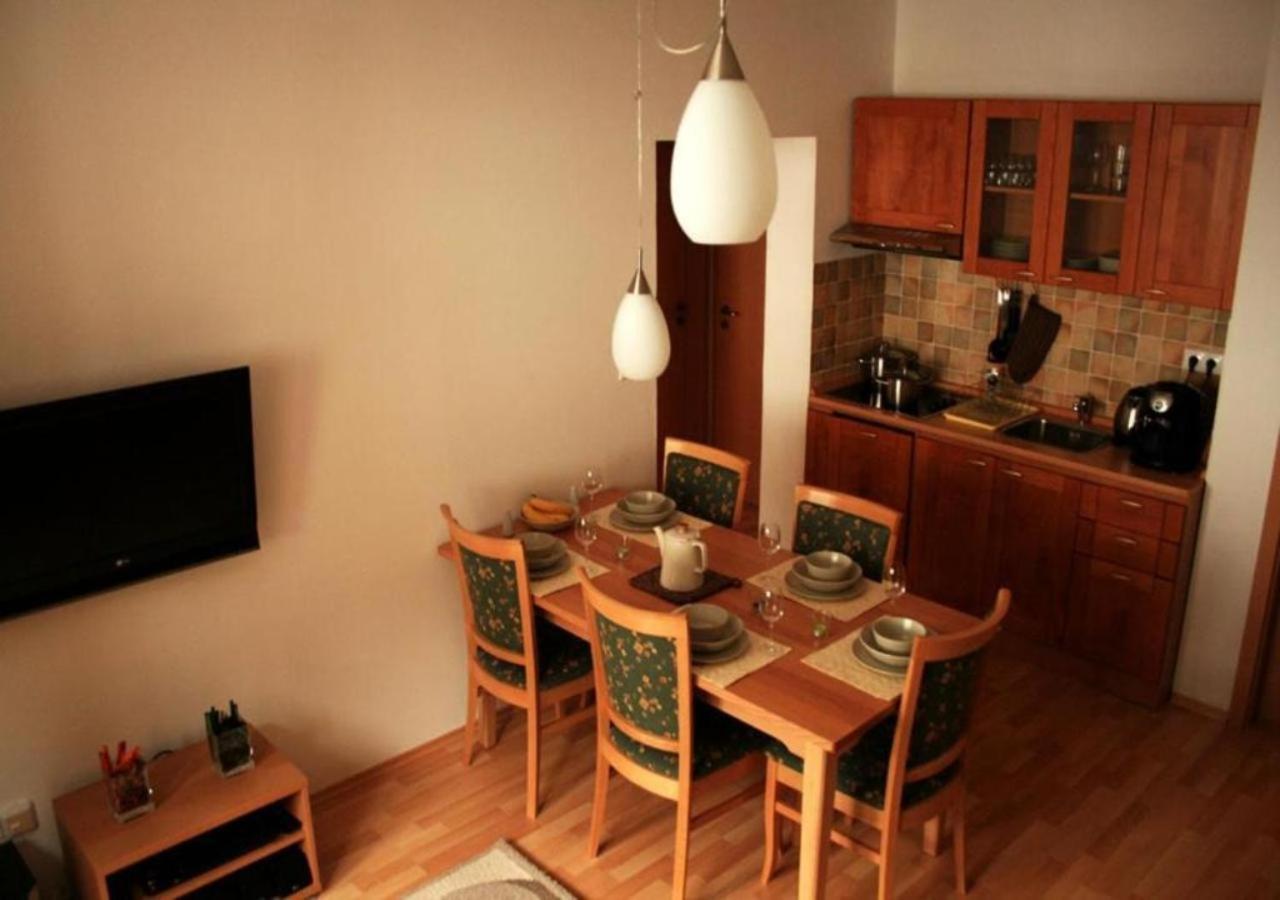 Zazi Apartmany Fatrapark Hrabovo รูชอมแบรอค ภายนอก รูปภาพ