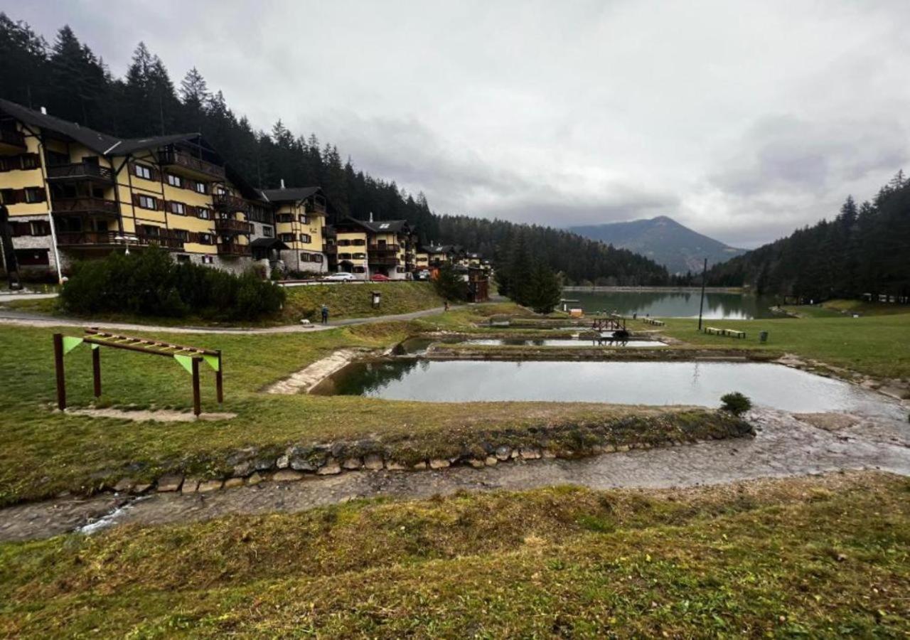 Zazi Apartmany Fatrapark Hrabovo รูชอมแบรอค ภายนอก รูปภาพ