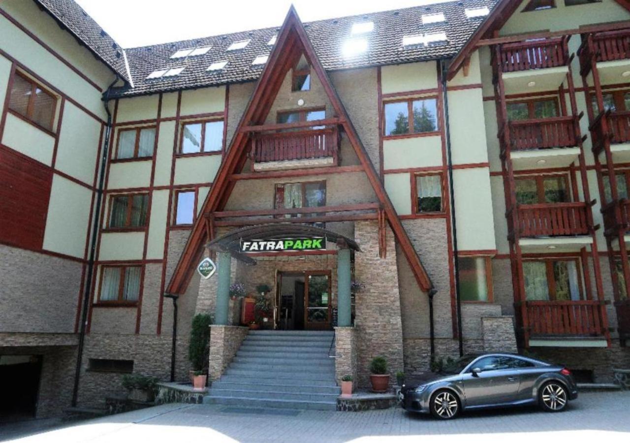 Zazi Apartmany Fatrapark Hrabovo รูชอมแบรอค ภายนอก รูปภาพ